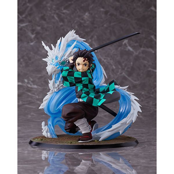 鬼滅の刃 竈門 炭治郎 1/8スケールフィギュア